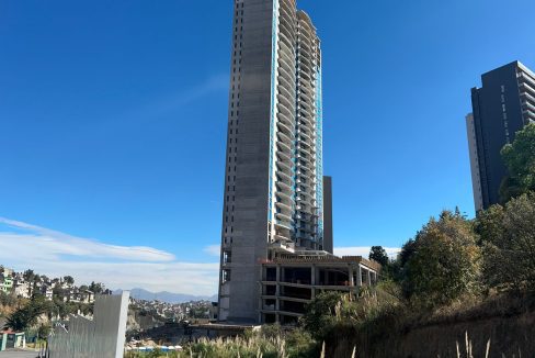 b11